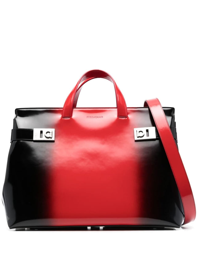 Tote bag with airbrushing in Black/Red