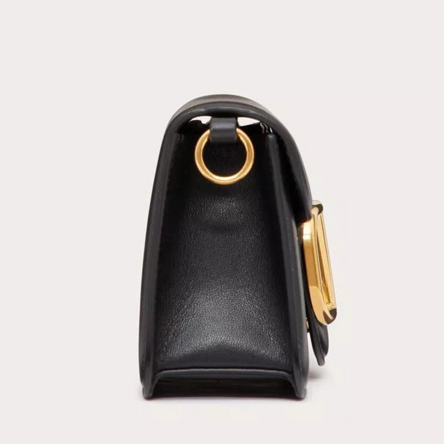 Locò Shoulder Bag