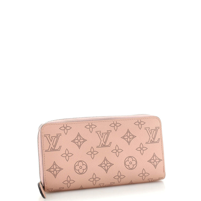 Louis Vuitton Zippy Wallet Mahina Leather