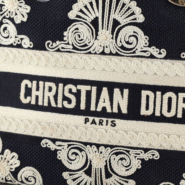 Christian Dior Lady D-Lite Bag Embroidered Canvas Medium