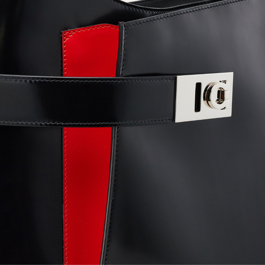 Hobo Extra Large Shoulder bag in Black/Red Handbags FERRAGAMO - LOLAMIR