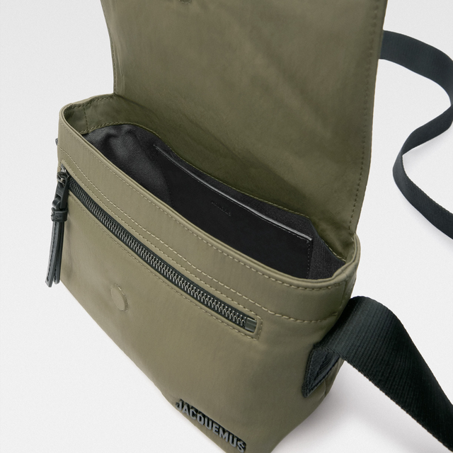 The Bambino Small Messenger Bag in Khaki