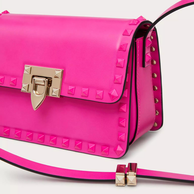 Rockstud23 Small Shoulder Bag in Pink PP Handbags VALENTINO - LOLAMIR