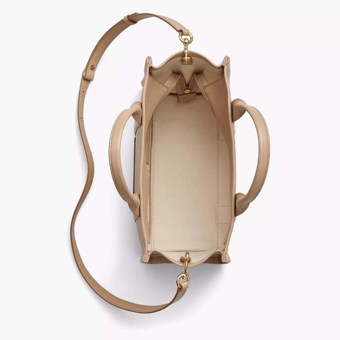 The Leather Medium Tote Bag in Camel Handbags MARC JACOBS - LOLAMIR