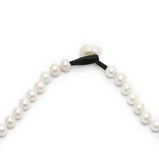 Mint necklace: freshwater pearls