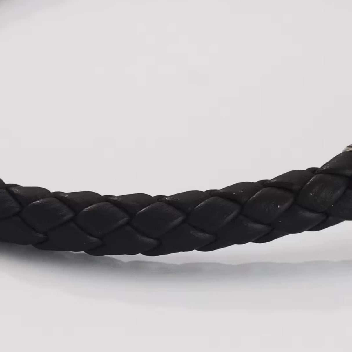 Skull Braided Leather Bracelet in Black